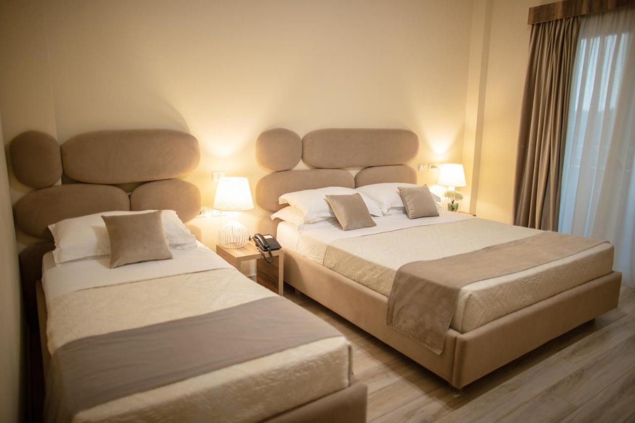 Marbella Beach Hotel Голем Экстерьер фото